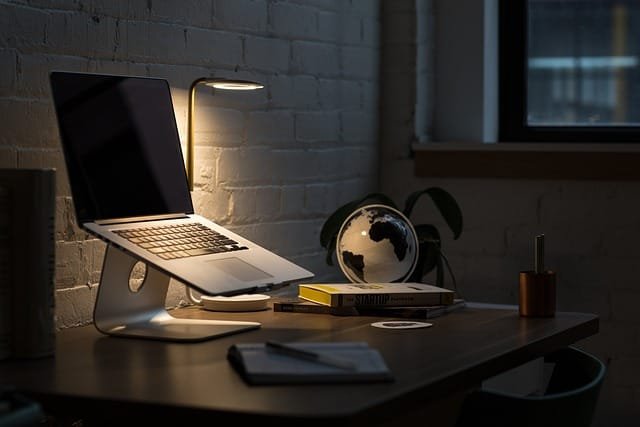 Best Desk Lamps for Late-Night Work Sessions
