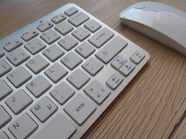 How to Choose the Best Keyboard and Mouse Combo for Your Office